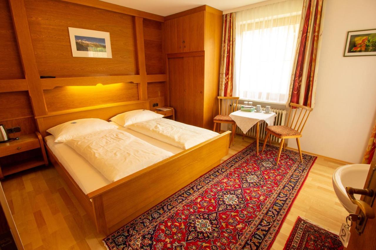 메이른호픈 Haus Josef B&B 외부 사진