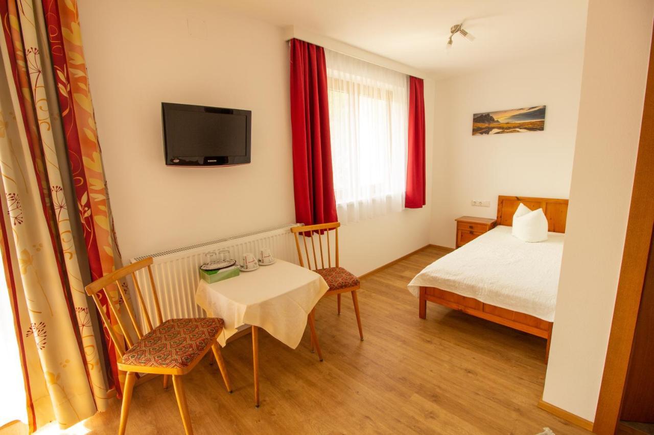 메이른호픈 Haus Josef B&B 외부 사진
